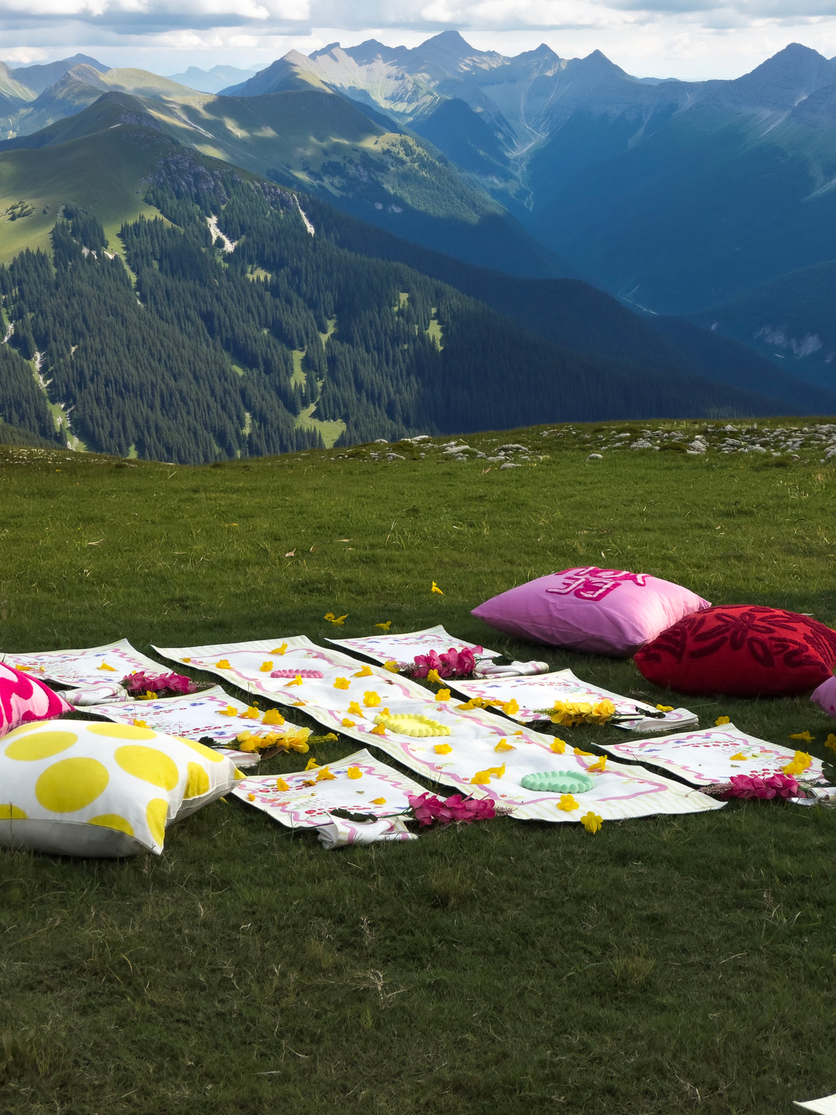 Wildflower Table Runner